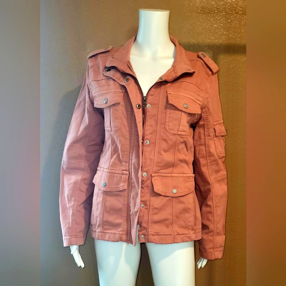 Kensie Womans jacket. Size Large. Great Peachy Coral Color.